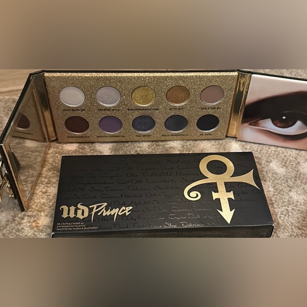 Urban Decay 10 color eyeshadow palette NIB, Holiday Limited Edition 🔥